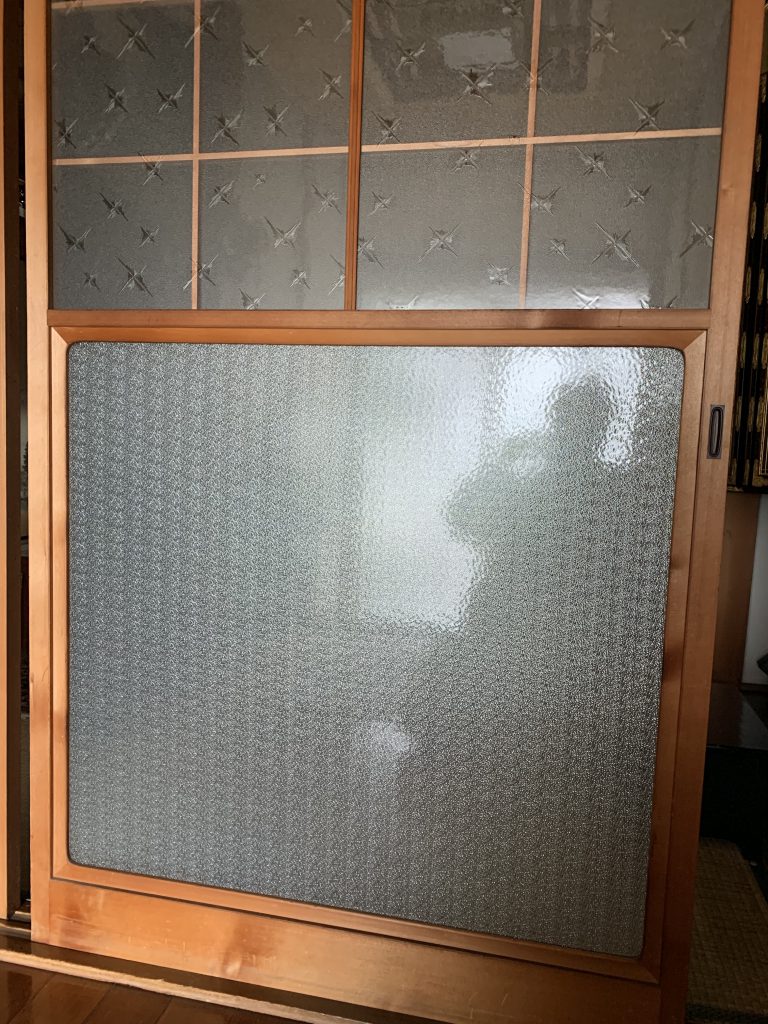 雪見障子のガラス交換。 | 名古屋のガラス交換・修理。取り付け グラス 